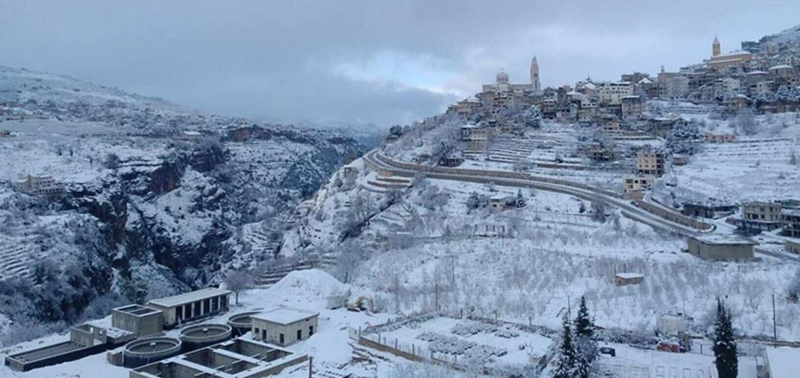 لوحات طبيعية على امتداد لبنان